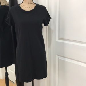 Forever 21 black T-shirt dress